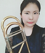 窪田　朋子